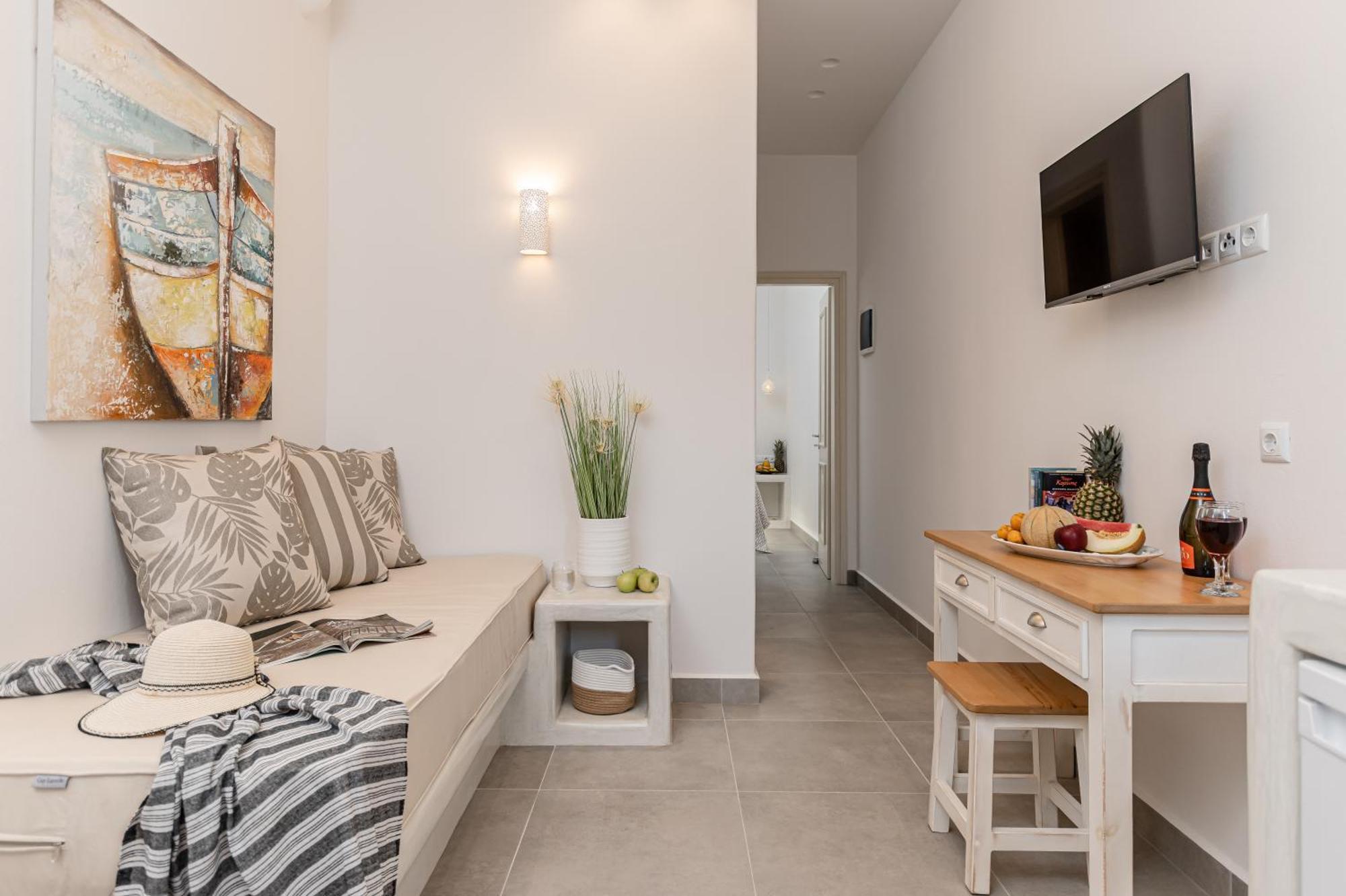 Porto Dema Luxury Suites Schoinoussa Extérieur photo